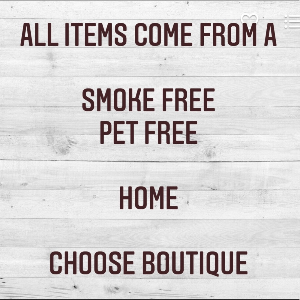 All items come from a smoke free and pet free home